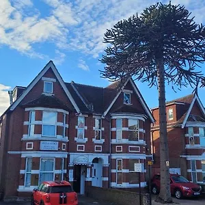 https://argyle-lodge-guest-house.tophotelsbath.com
