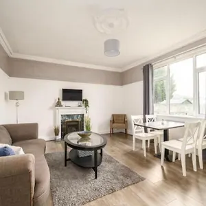 https://christiemiller-avenue-holiday-home.edinburghhotelsuk.org